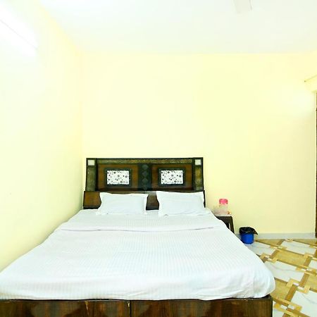 Spot On 37977 Parth Home Stay Mussoorie Eksteriør billede